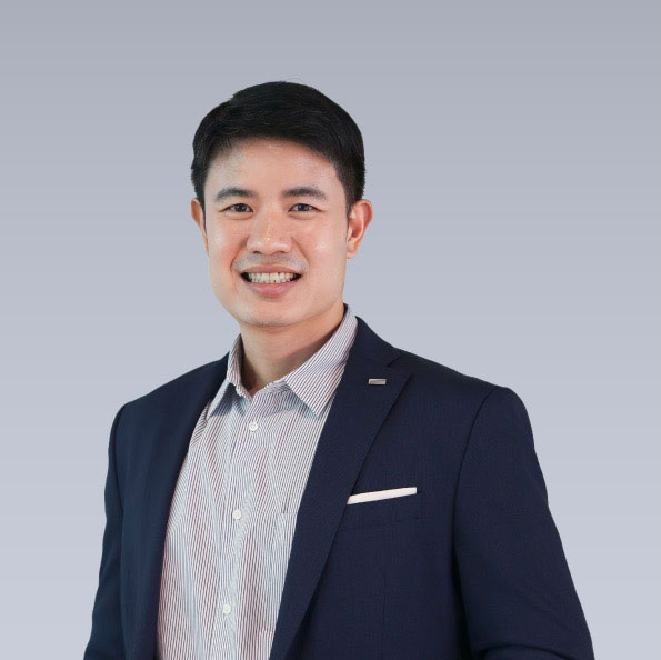 Pakorn Suriyabhivadh, Senior Executive, Vice President, Digital Business and Solutions, PTT Oil and Retail Business