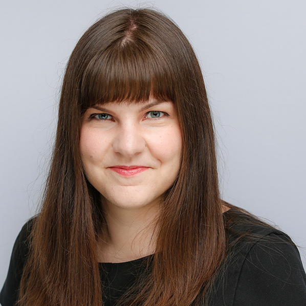Anna Gillan