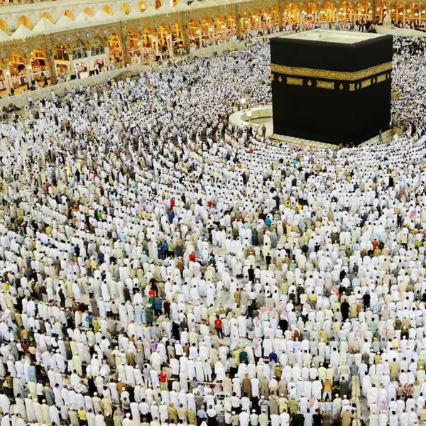 Industry Insights: 3 Ways Telcos Can Use AI to Monetize Data thumbnail